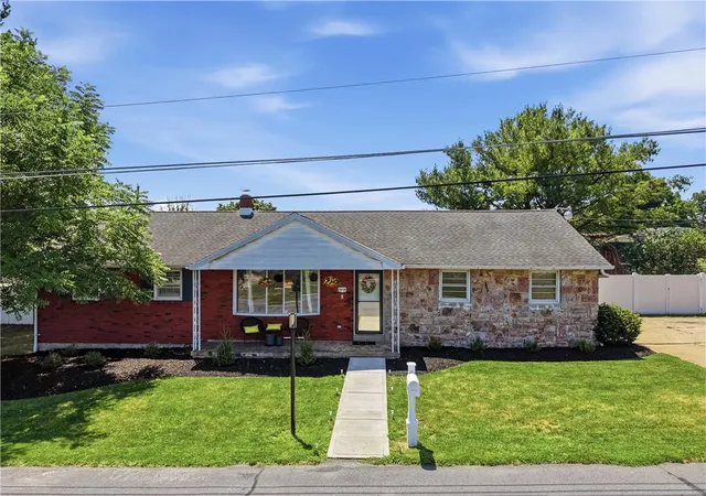 Homes for sale in Bethlehem, PA | 2918 Keystone St, Bethlehem, PA 18020 | MLS# 778413