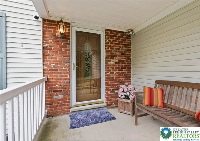 Photo 3 of Single family home for sale at 5712 Nina, Coopersburg, PA 18036 | MLS# 780684 | Listing updated on 2026-07-27