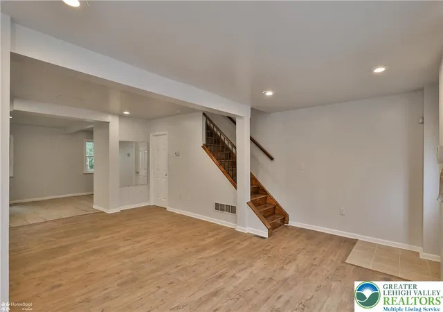 Homes for sale in Bethlehem City, PA | 427 Pawnee St, Bethlehem City, PA 18015 | MLS# 780697