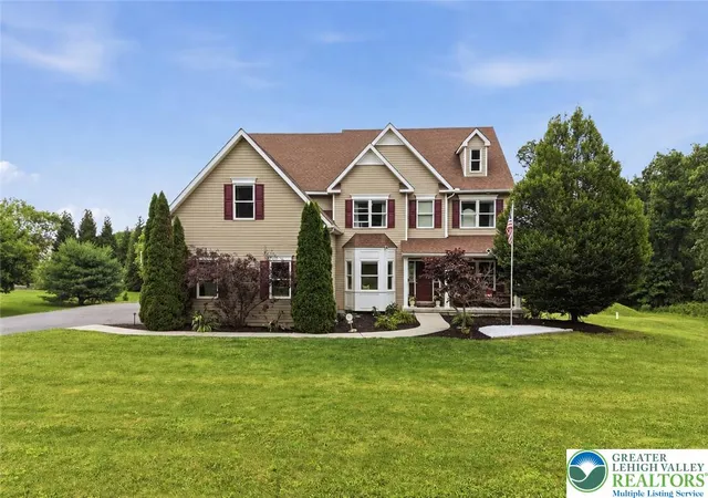 Homes for sale in Bushkill Twp, PA | 1212 Miller Rd, Bushkill Twp, PA 18091 | MLS# 780598