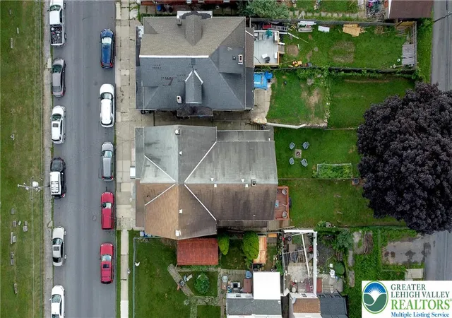 Homes for sale in Easton, PA | 913 W Lincoln St, Easton, PA 18042 | MLS# 780651