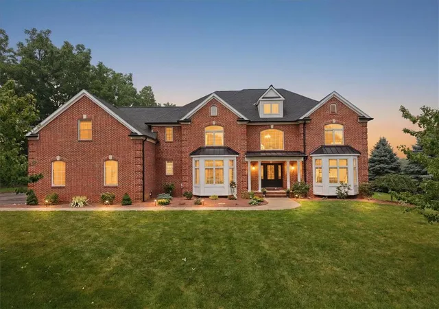 1st image of 4600 Willow Ln, Lower Nazareth Twp, PA 18064 | MLS# 780740