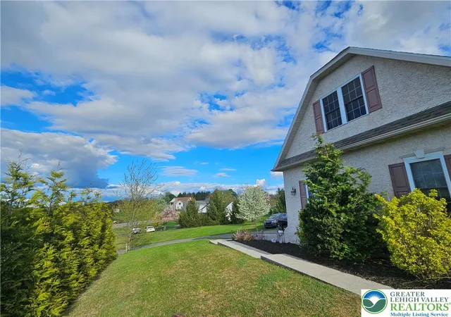 3rd image of 302 Chris Dr, Lenhartsville, PA 19534 | MLS# 780788