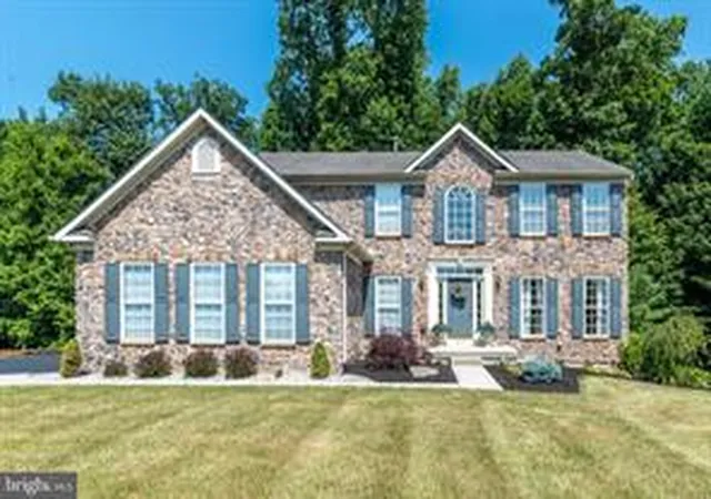 Homes for sale in Milford Twp, PA | 1876 Sycamore Dr, Milford Twp, PA 18951 | MLS# 780791