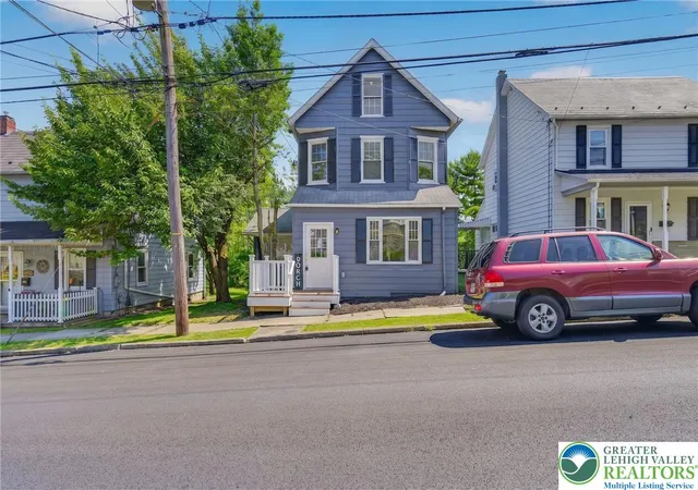 Homes for sale in Nazareth Boro, PA | 114 E High St, Nazareth Boro, PA 18064 | MLS# 780799