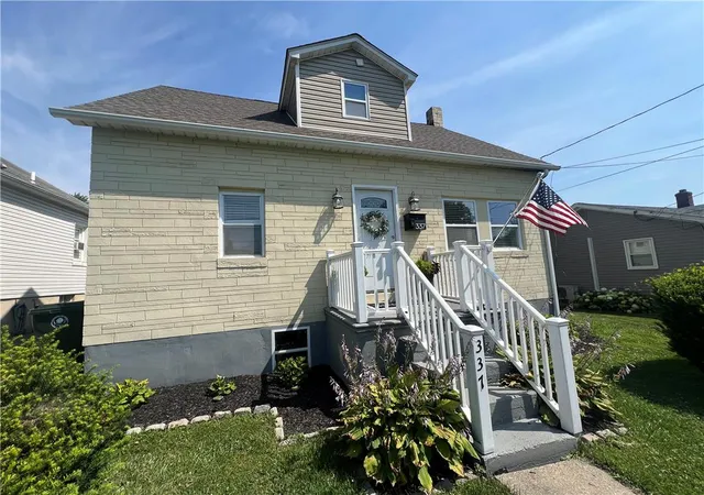 Homes for sale in Bath Boro, PA | 337 West St, Bath Boro, PA 18014 | MLS# 780798