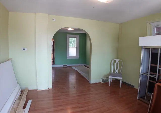 2nd image of 65 Union Blvd, Bethlehem, PA 18018 | MLS# 780808