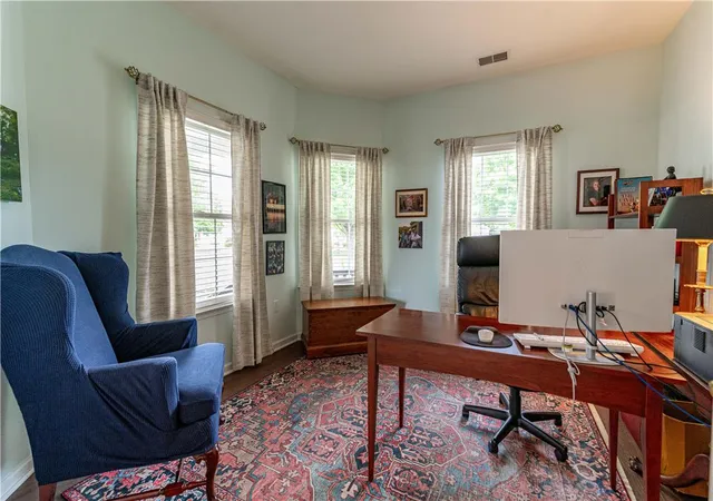 4th image of 47 Edinburgh Dr, Easton, PA 18045 | MLS# 780724