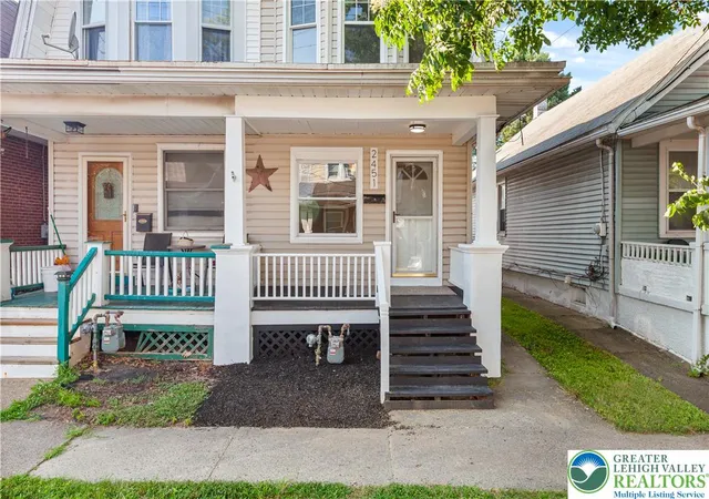 3rd image of 2451 Birch St, Easton, PA 18042 | MLS# 780821