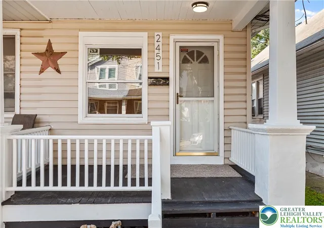 5th image of 2451 Birch St, Easton, PA 18042 | MLS# 780821