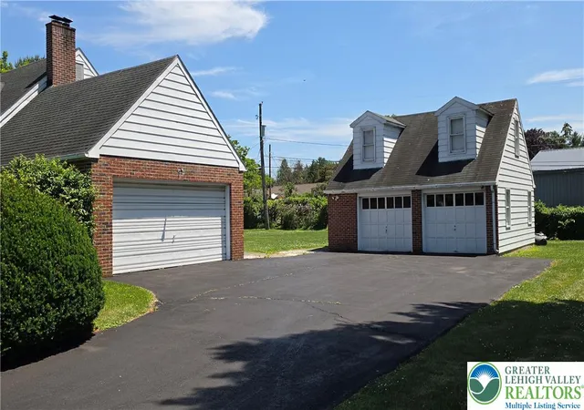 Homes for sale in Upper Saucon Twp, PA | 3732 Saucon Ave, Upper Saucon Twp, PA 18034 | MLS# 780582