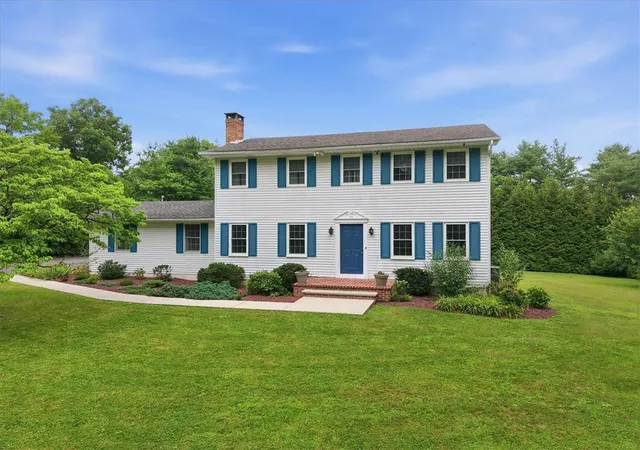 Homes for sale in Bushkill Twp, PA | 228 W Moorestown Rd, Bushkill Twp, PA 18091 | MLS# 780801