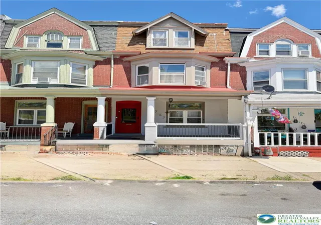 Homes for sale in Allentown City, PA | 747 Saint John St, Allentown City, PA 18103 | MLS# 780852