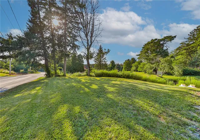 Homes for sale in Allentown City, PA | 3823 Huckleberry Rd, Allentown City, PA 18104 | MLS# 780845