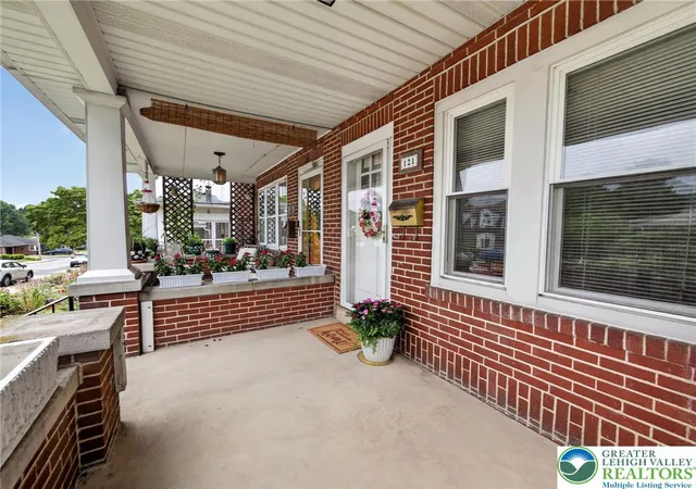 5th image of 121 E Elm St, Emmaus Boro, PA 18049 | MLS# 780727