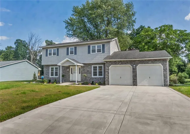 Homes for sale in Bethlehem, PA | 1105 Brentwood Ave, Bethlehem, PA 18017 | MLS# 780767