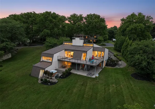 Photo 1 of Single family home for sale at 80 Sutton Pl, Easton, PA 18045 | MLS# 780151 | Listing updated on 2026-07-22