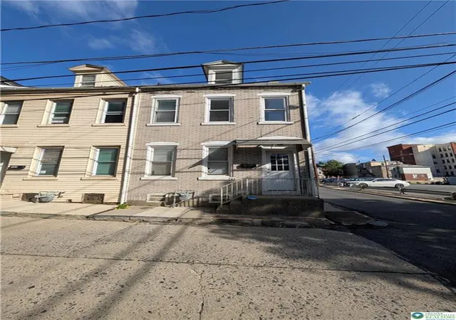 1st image of 723 Chestnut St, Allentown, PA 18102 | MLS# 780890