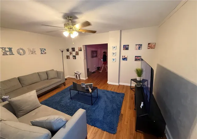 2nd image of 723 Chestnut St, Allentown, PA 18102 | MLS# 780890