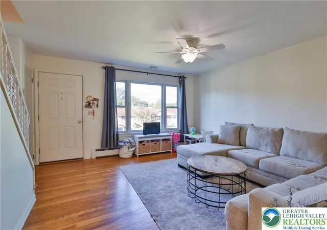 4th image of 2922 Clayton St, Easton, PA 18045 | MLS# 780895