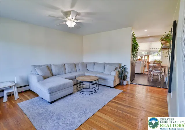 5th image of 2922 Clayton St, Easton, PA 18045 | MLS# 780895