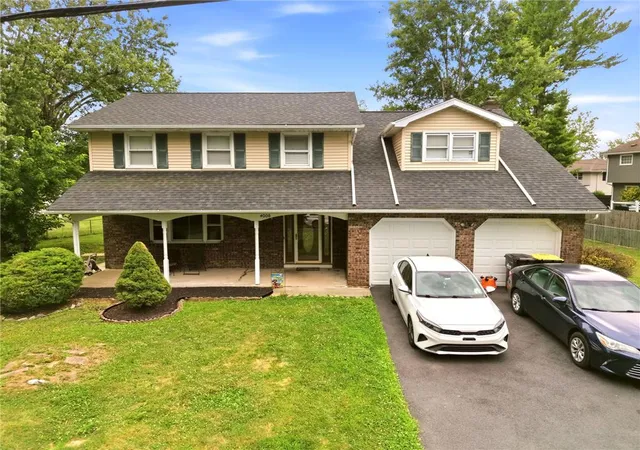 Homes for sale in Bethlehem, PA | 4008 Oakland Rd, Bethlehem, PA 18020 | MLS# 780907