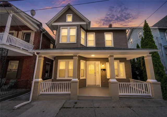 Photo 1 of Single family home for sale at 288 S Main St, Bangor, PA 18013 | MLS# 780882 | Listing updated on 2026-07-20