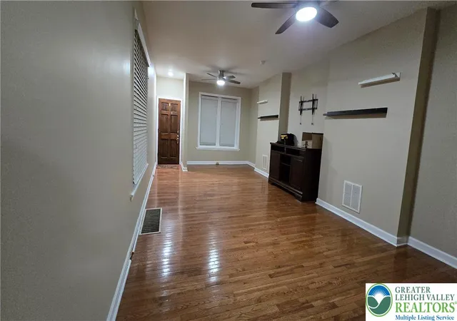 Photo 4 of Sale Pending at 1116 W Maple St, Allentown, PA 18102 | MLS# 780914 | Listing updated on 2026-07-31
