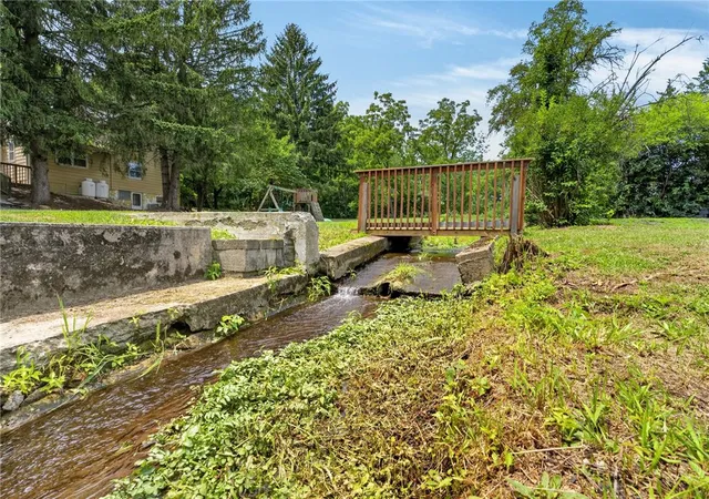 Homes for sale in North Whitehall Twp, PA | 3940 Schneck Rd, North Whitehall Twp, PA 18078 | MLS# 780909
