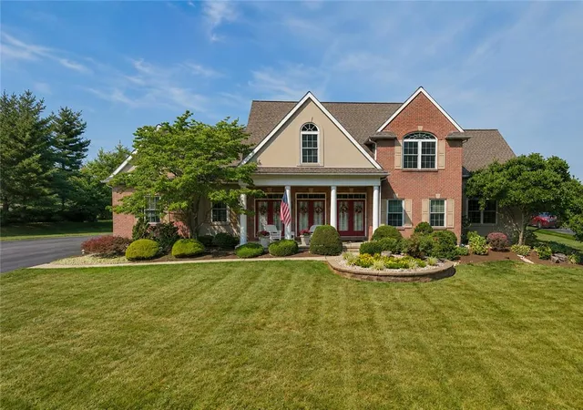 2nd image of 4521 Loraine Ln, Bethlehem, PA 18017 | MLS# 780393