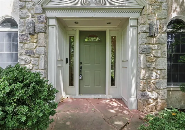 2nd image of 111 Manor Dr, Lansdale, PA 19446 | MLS# 780770