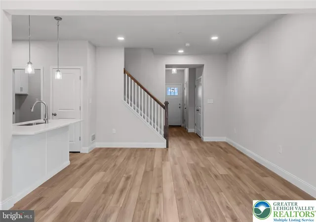 4th image of 205 Lucille Way #Lot 21, Fleetwood Boro, PA 19522 | MLS# 780896