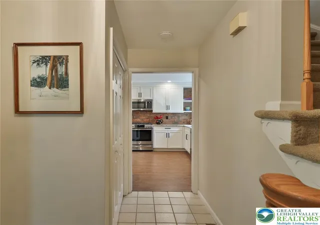Homes for sale in Bethlehem City, PA | 5444 Hale Ave, Bethlehem City, PA 18017 | MLS# 780153