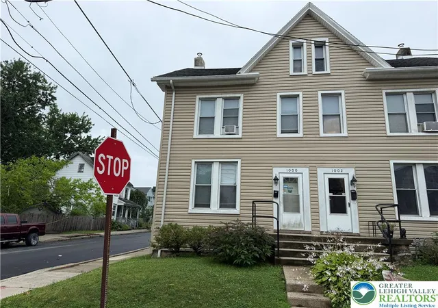 1st image of 1000 W Wilkes Barre St, Easton, PA 18042 | MLS# 780962