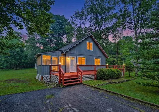 2nd image of 3331 Aspen Rd, Polk Twp, PA 18058 | MLS# 780974