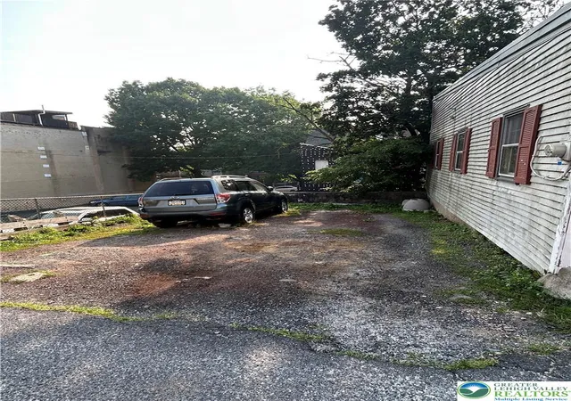 4th image of 43 S 5Th St, Easton, PA 18042 | MLS# 780968