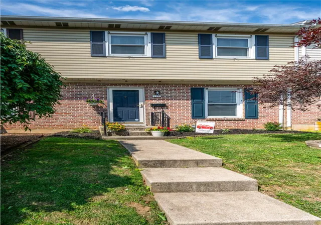 2nd image of 122 N 7th St, Emmaus Boro, PA 18049 | MLS# 781068
