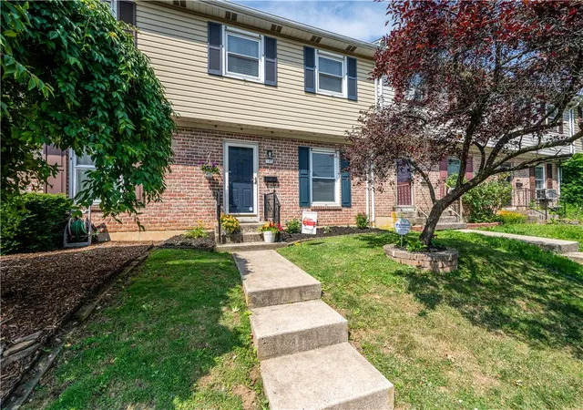 3rd image of 122 N 7Th St, Emmaus Boro, PA 18049 | MLS# 781068