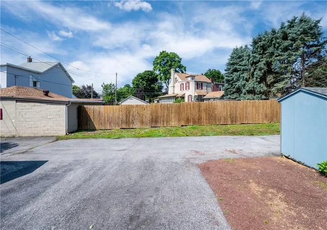 5th image of 122 N 7Th St, Emmaus Boro, PA 18049 | MLS# 781068