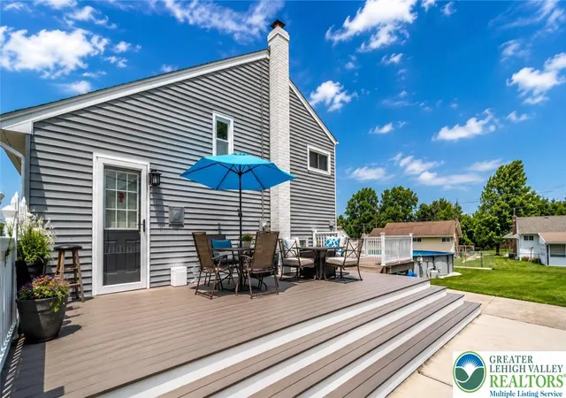 Photo 3 of Sale Pending at 2122 Vista Dr, Bethlehem, PA 18018 | MLS# 781084 | Listing updated on 2026-07-29