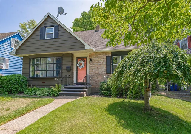 4th image of 1536 Bushkill St, Easton, PA 18042 | MLS# 781167