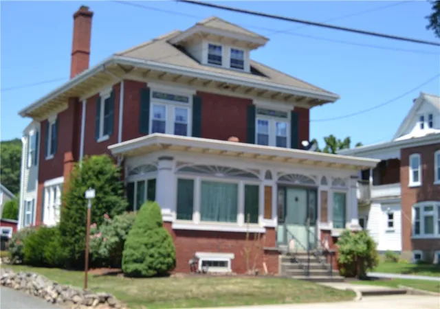 1st image of 523 Main St, Bally, PA 19503 | MLS# 781172