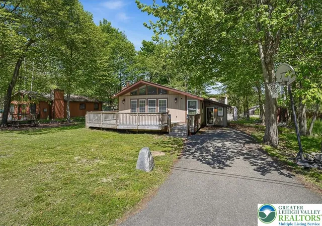 Photo 31 of Single family home for sale at 1739 Rolling Hills Dr, Tobyhanna, PA 18466 | MLS# 781187 | Listing updated on 2026-07-21