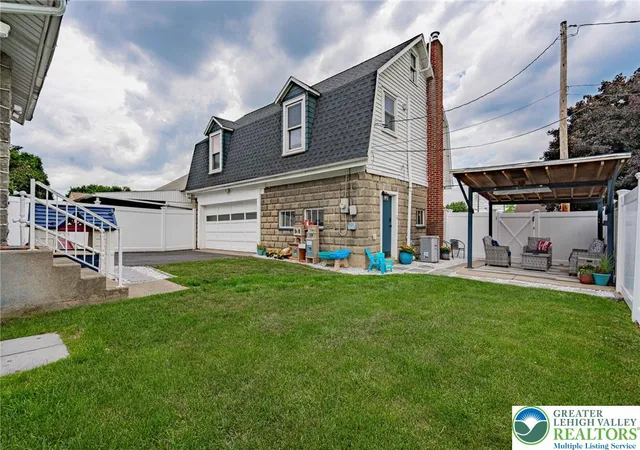 3rd image of 719 Main St, Tatamy Boro, PA 18085 | MLS# 779024