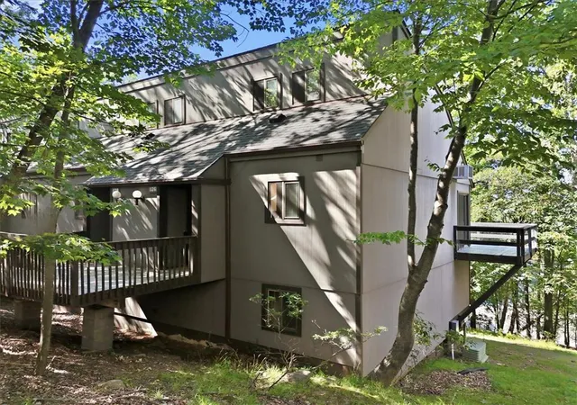 1st image of 126 Cross Country Ln, Jackson Twp, PA 18372 | MLS# 781158