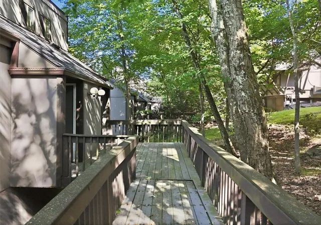 5th image of 126 Cross Country Ln, Jackson Twp, PA 18372 | MLS# 781158