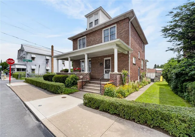 2nd image of 145 Washington St, Freeland, PA 18224 | MLS# 780280