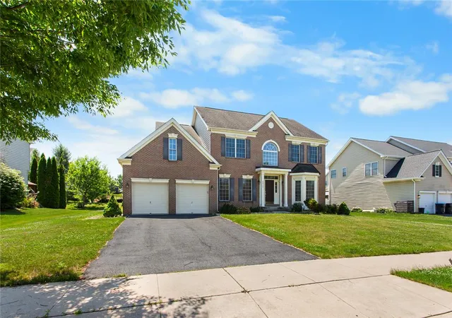 2nd image of 5855 Monocacy Dr, Bethlehem, PA 18017 | MLS# 781248