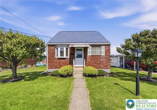 Photo 1 of Sale Pending at 1060 New Jersey Ave, Hellertown, PA 18055 | MLS# 780773 | Listing updated on 2026-07-27
