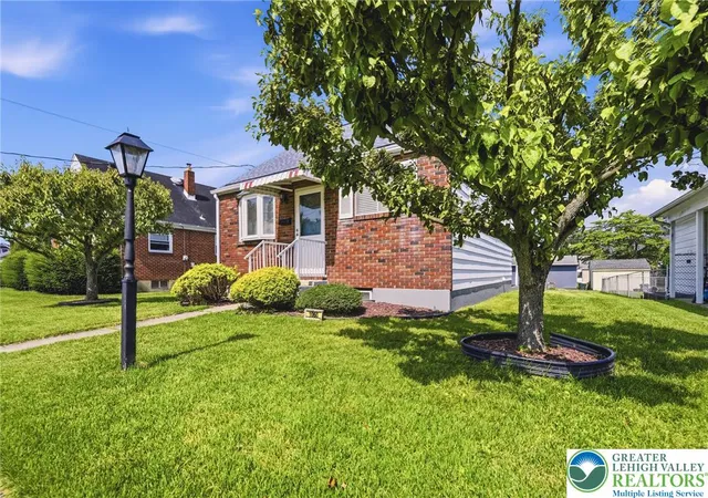 Photo 2 of Sale Pending at 1060 New Jersey Ave, Hellertown, PA 18055 | MLS# 780773 | Listing updated on 2026-07-27